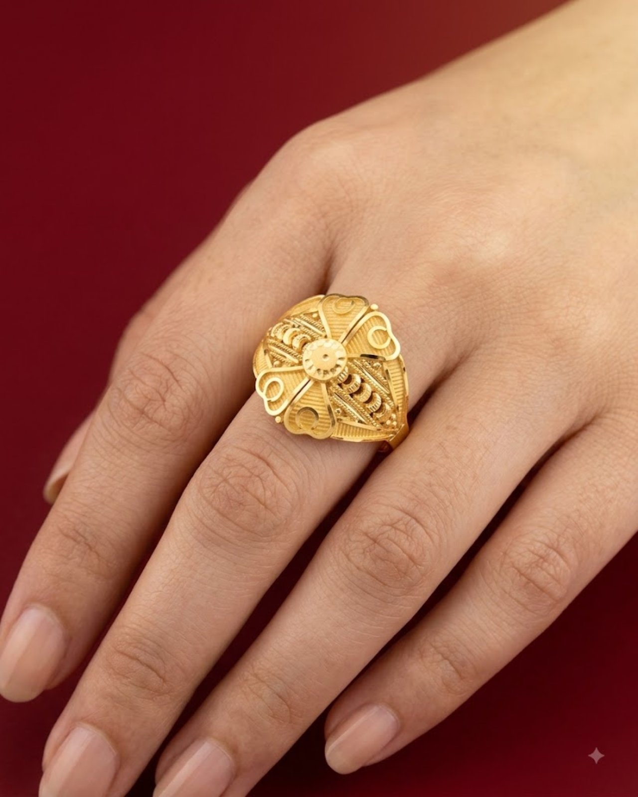 Ladies Ring