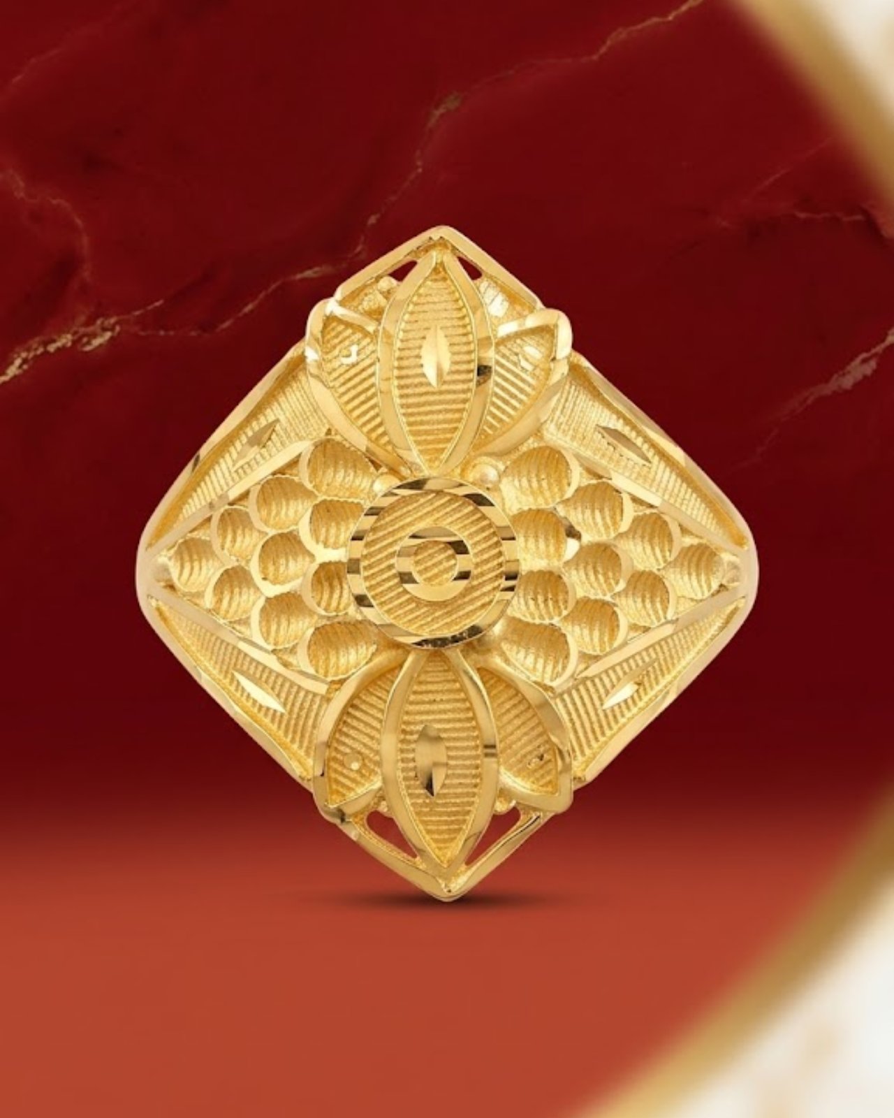 Ladies Ring