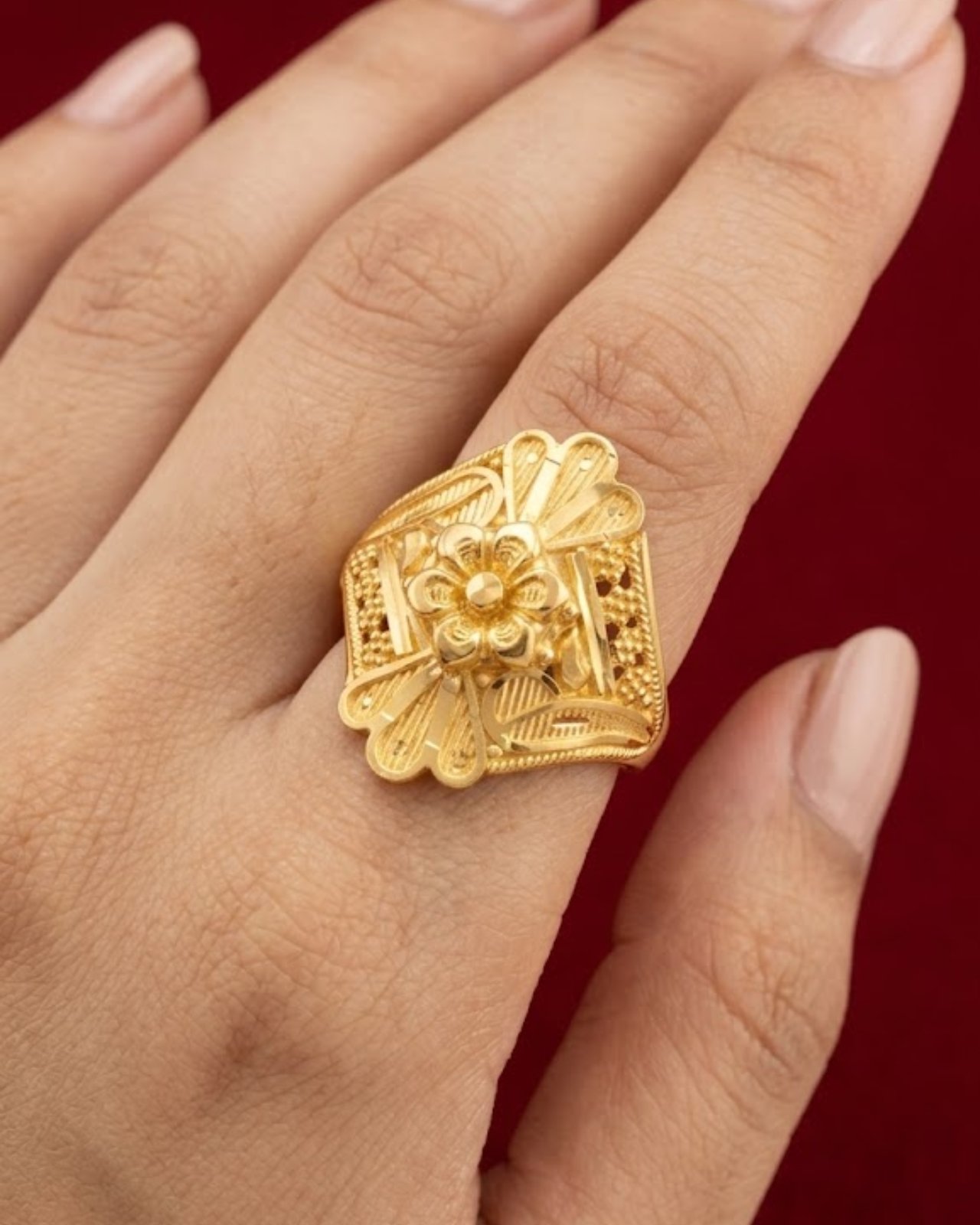 Ladies Ring